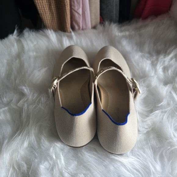 Rothys Mary Jane Flats - Picture 5 of 6